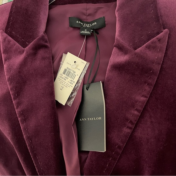 Ann Taylor Maroon Velvet Jacket Blazer Size 2 NWT Stretch Old Money Quiet Luxury - Picture 10 of 16